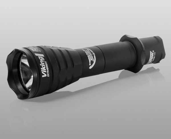 Armytek Viking XP-L